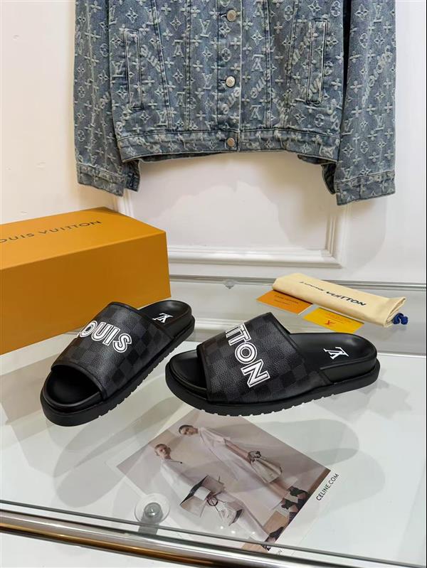 20251128184543522 210